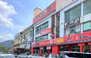 Luar Bangunan 4 OYO 89881 V Stay Guesthouse