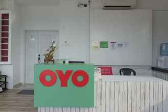 Lobi 4 OYO 90005 Dc Villa Guest House