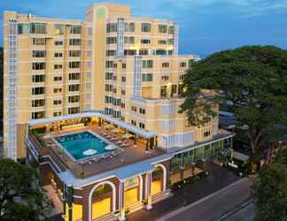 ภายนอกอาคาร 2 The Raintree Hotel Chiang Mai