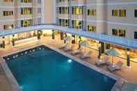 Swimming Pool The Raintree Hotel Chiang Mai