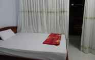 Kamar Tidur 3 Phuc Loc Canh Guesthouse