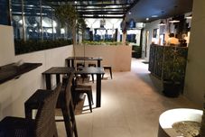 Lobby The 27 by Rainbow's House