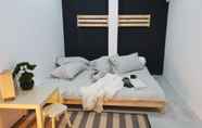 Kamar Tidur 5 The Platform 3/4