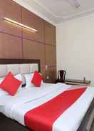 BEDROOM Airport Hotel Mayank Residency