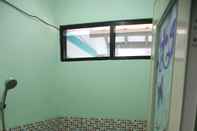 Toilet Kamar Fatimah Homestay