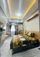 BEDROOM The Suites Metro Apartment Bandung by Zaenal King