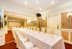 Functional Hall 6 Niran Grand Hotel