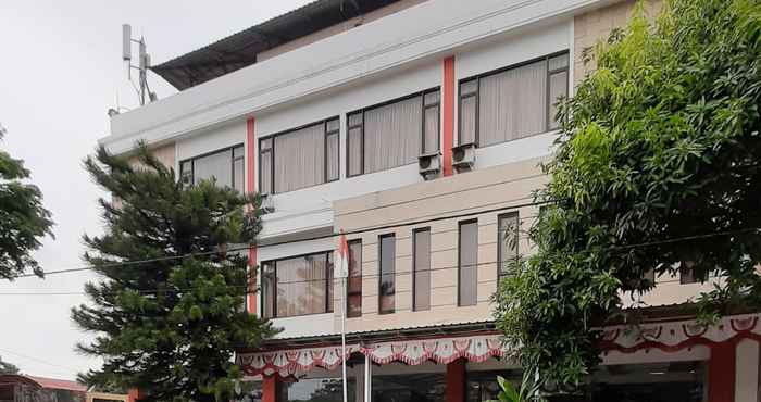 Bangunan Hotel Prasasti Pacitan