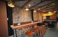 Bar, Kafe, dan Lounge 5 Hotel Marina Airport Semarang