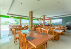 Restaurant 7 Grand Inn Hotel