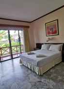 BEDROOM OYO 89972 Borneo Paradise Beach Hotel