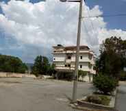 Exterior 5 Lumut Villa Inn 