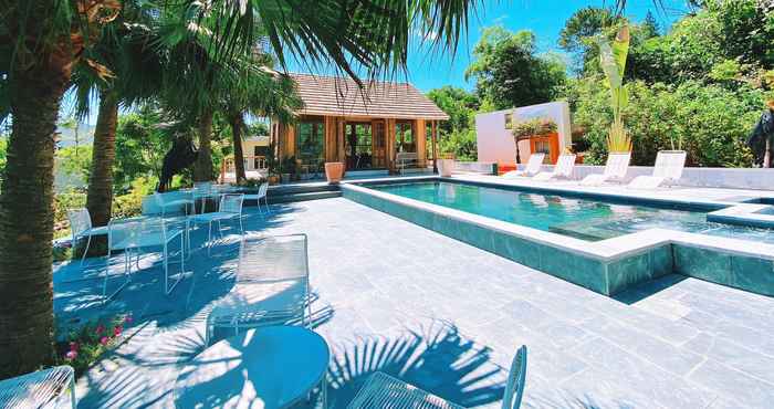 Swimming Pool Rose Villas & Resort Ba Vi 