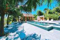 Swimming Pool Rose Villas & Resort Ba Vi 