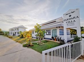 外部的 4 Pakdara Villa