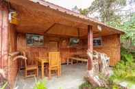 Lobby Batur Bamboo Cabin by ecommerceloka