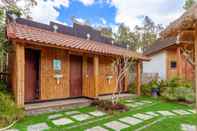 Toilet Kamar Batur Bamboo Cabin by ecommerceloka