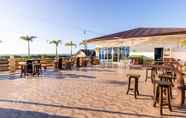 Bar, Kafe dan Lounge 5 Ovemar Resort Hotel