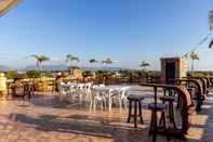 Bar, Cafe and Lounge Ovemar Resort Hotel