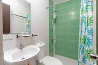 In-room Bathroom Ovemar Resort Hotel