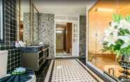 Toilet Kamar 5 Exquisite pool villa Pattaya B