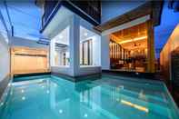 สระว่ายน้ำ Exquisite pool villa Pattaya B