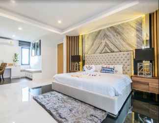 Bedroom 2 Exquisite pool villa Pattaya B