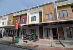 Exterior 3 OYO 3253 Sofia Residence