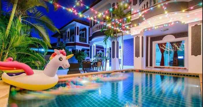 Bangunan Exquisite pool villa Pattaya D