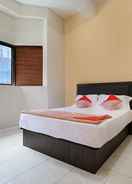 BEDROOM OYO 3212 Coffee Jodoh Residence