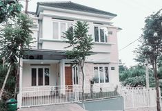Exterior 3 Farel Guest House Syariah