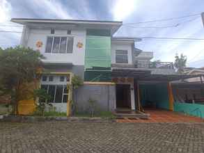 Bangunan 4 OYO 3293 Sulthan Ix Guest House