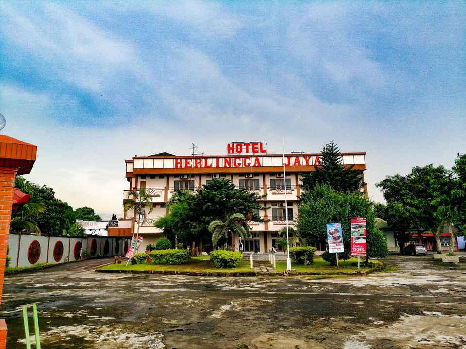 OYO 3290 Hotel Herlingga Jaya, Blitar Harga Terbaru dan Promo di 2023