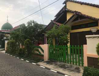 Luar Bangunan 2 Sirin Karya Homestay