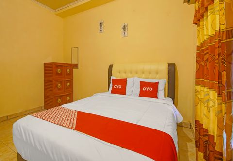 Kamar Tidur OYO 2946 Handira Homestay