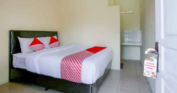 Bedroom OYO 2996 Penginapan Villa Balong Bho Syariah