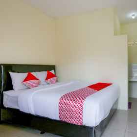 OYO 2996 Penginapan Villa Balong Bho Syariah 1, Hotel Taman Sari Bukit Bandung Blok 2 No 2 Kelurahan Sindangjaya Kecamatan Mandalajati Kota Bandung