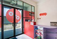 Lobby 6 OYO 3069 Apartemen Akasa Bsd Near Rumah Indonesia Sehat
