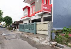 Exterior 2 OYO 3066 Griya Jeniee