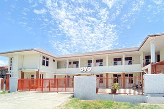 Luar Bangunan 4 Super OYO 3092 Falah Residence Syariah