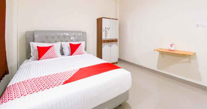 Bilik Tidur Super OYO 3092 Falah Residence Syariah