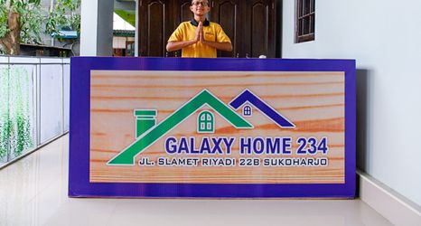 로비 2 SPOT ON 3199 GALAXY HOUSE 234 Syariah