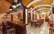 Nhà hàng 6 Anh Phat Resort