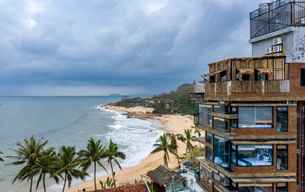 Mira Bai Xep Quy Nhon - The Hidden Jewel, Rp 1.620.952