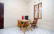 Lobi 6 OYO 2414 Homestay Potroyudan