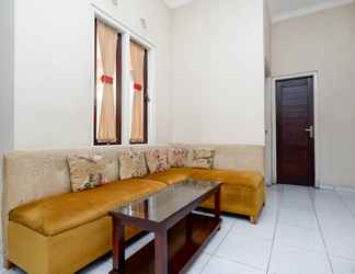 Lobby 2 OYO 2414 Homestay Potroyudan