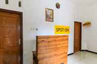 Sảnh chờ SPOT ON 2378 Omah Nusantara Homestay