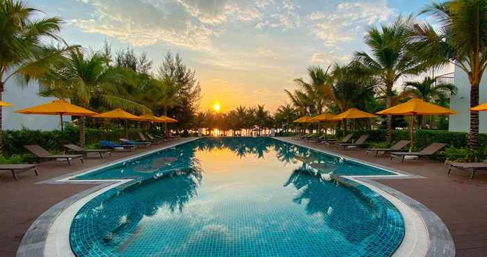 Swimming Pool Amon Luxury Villas Phu Quoc by Bodhi Hospitality