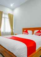 BEDROOM Super OYO 3277 Inayah Pkpri Hotel Syariah
