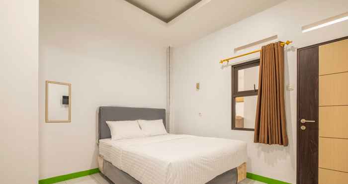 Kamar Tidur OYO Life 2449 Sandila Residence